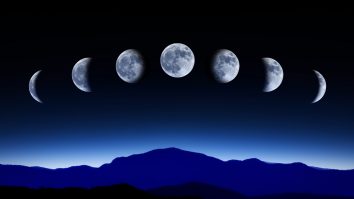 Cerul nopții intră în întuneric deplin pe 27 mai, odată cu faza de Lună Nouă. Cum poți vedea stele și planete