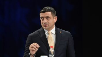 Benjamin Netanyahu îl sprijină pe George Simion după dezbaterea cu Nicușor Dan