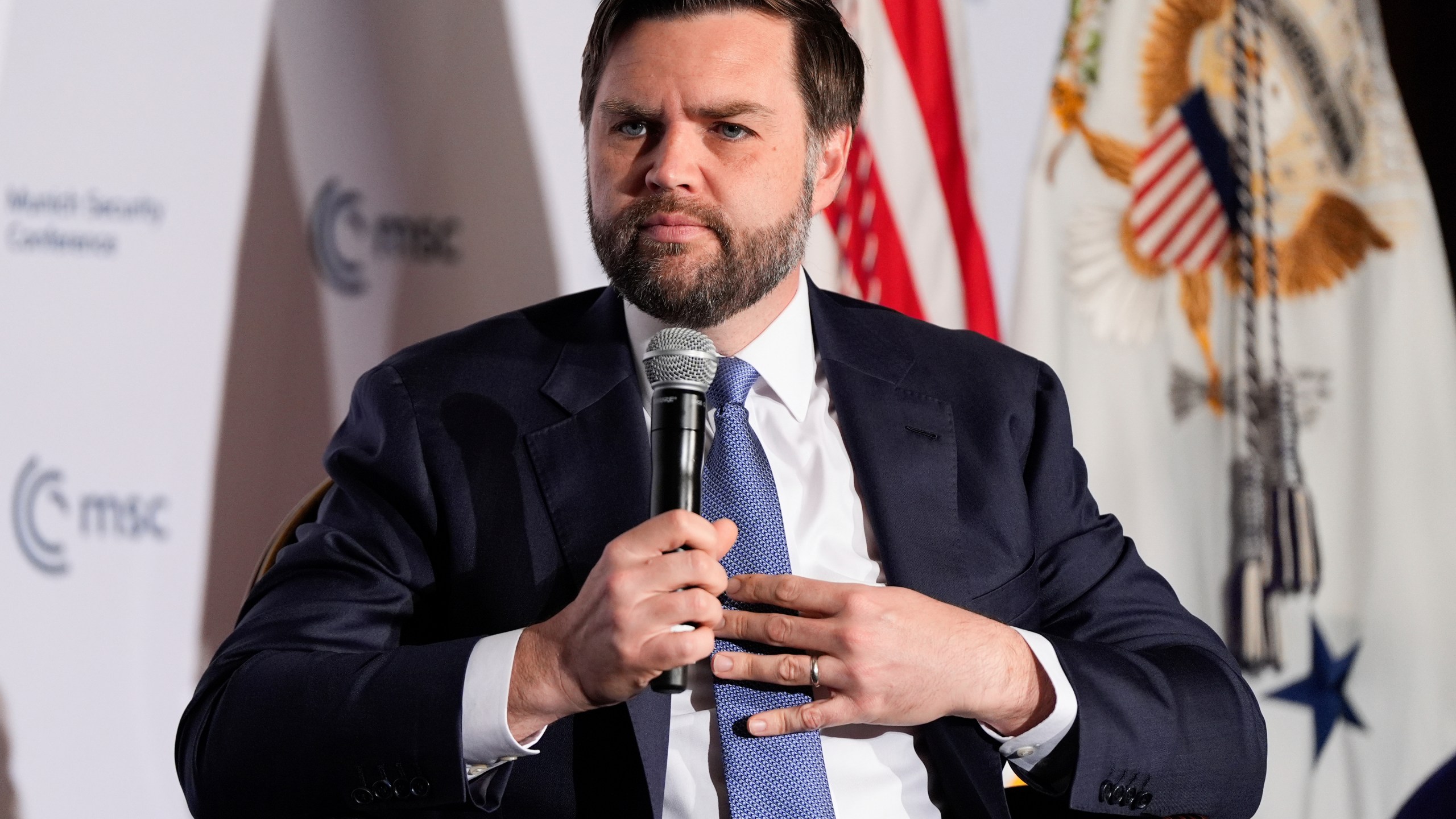 Administrația Trump își pierde răbdarea cu Putin. J.D. Vance: „Rusia cere prea mult pentru a pune capăt războiului din Ucraina”