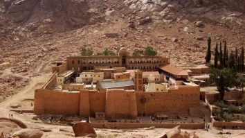 Egiptul închide cea mai veche mănăstire creștină. Cei 20 de călugări de la Mănăstirea Sfânta Ecaterina vor fi evacuați