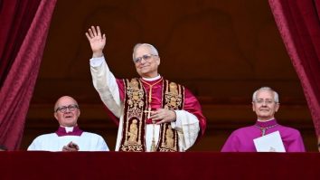 Papa Leon al XIV-lea propune Vaticanul drept loc de desfășurare a negocierilor de pace dintre Rusia și Ucraina. Marco Rubio sprijină inițiativa