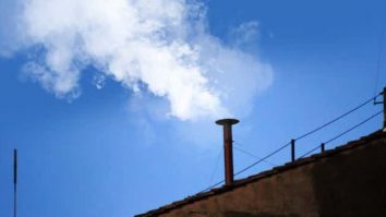 BREAKING NEWS: Conclavul a ales cel de-al 267-lea Papă: Robert Francisc Prevost, primul Papă american. Fum alb a ieșit din hornul Capelei Sixtine