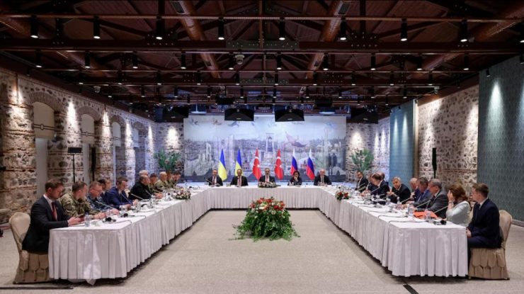 Primele negocieri directe dintre Rusia și Ucraina s-au încheiat în mai puțin de două ore, fără rezultat. Armistițiul de 30 zile a fost abandonat: „Cererile Rusiei sunt rupte de realitate și depășesc cu mult condițiile discutate anterior”, spun ucrainenii