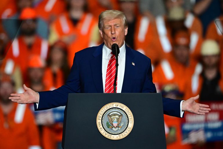 Trump dublează tarifele la importurile de oțel la 50%. Măsura intră în vigoare pe 4 iunie