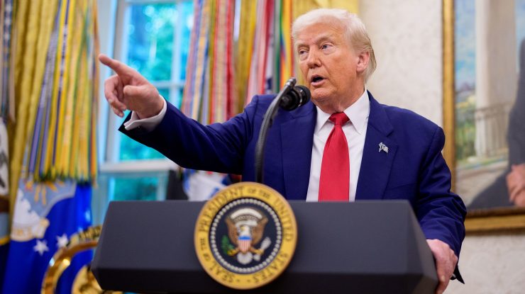 CBS News: Trump interzice complet călătoriile în SUA pentru cetățeni din 12 țări