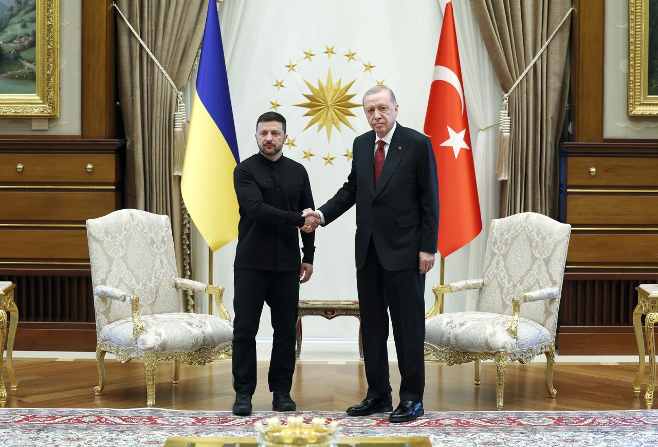 Zelenski îl critică pe Putin pentru absența de la negocierile din Turcia: „Rusia nu simte că trebuie să pună capăt războiului. Aliații trebuie să impună sancțiuni suplimentare”