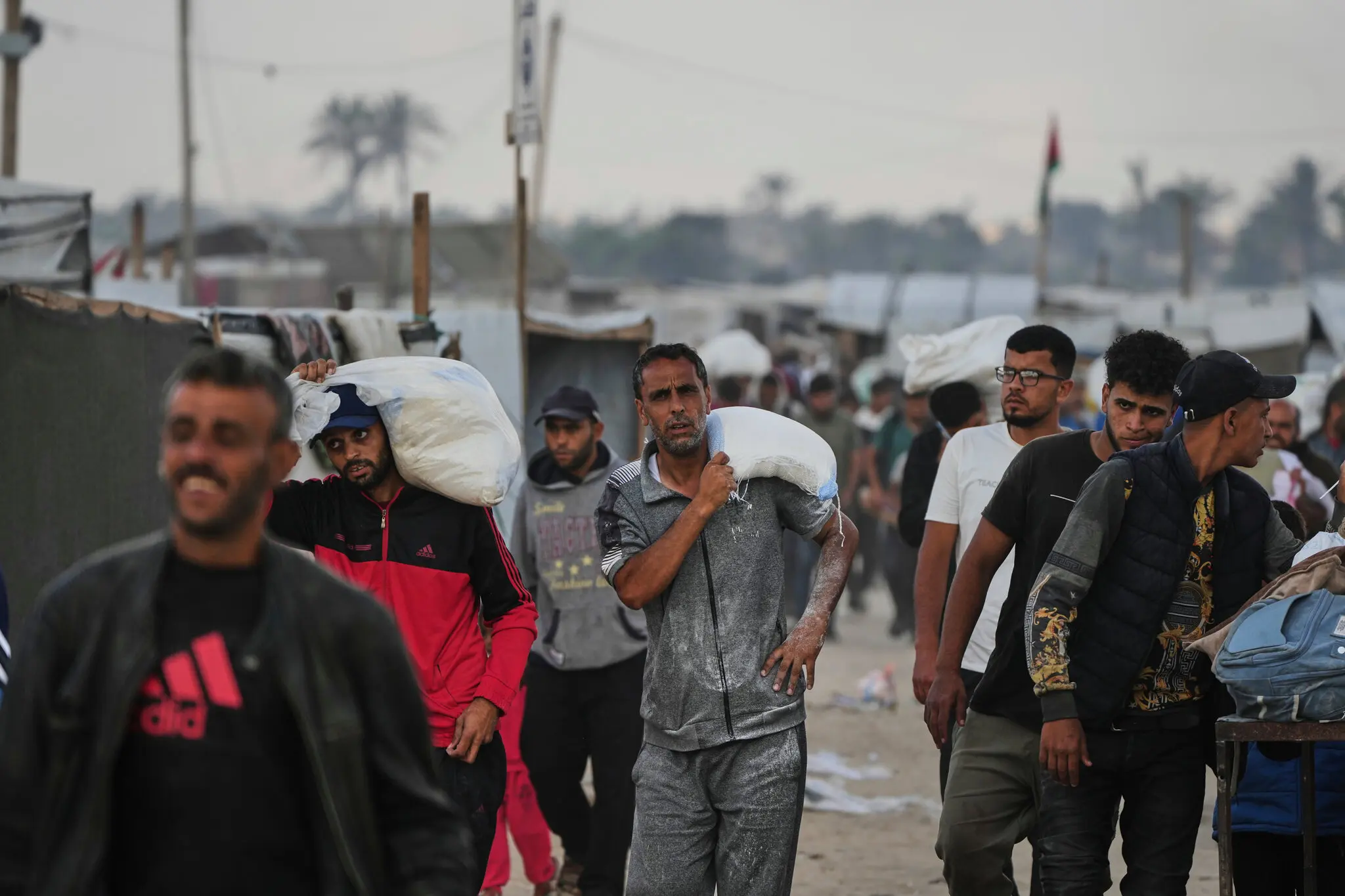 Foametea face ravagii în Fâșia Gaza. Populația se zbate pentru mâncare