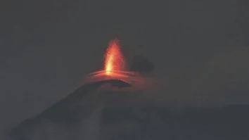 Peste 700 de persoane au fost evacuate preventiv în Guatemala. Vulcanul Fuego a emis coloane de cenușă la kilometri înălțime