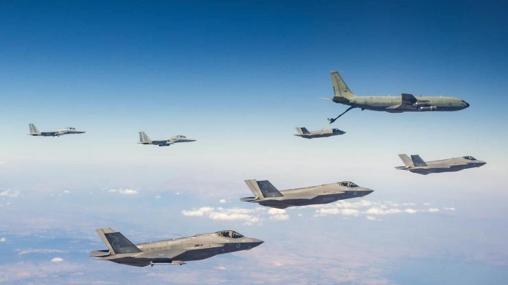 Irakul anunţă că 50 de avioane de luptă israeliene i-au încălcat spaţiul aerian