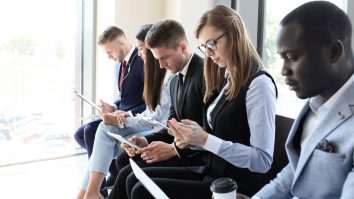 Angajările scad cu 10% în 2025. Lavinia Țurcanu, expert HR: „Există sectoare active și arată o relansare a activității”