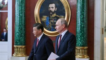Vladimir Putin afirmă că „prietenia din ce în ce mai mare” dintre Rusia și China este „de neclintit”