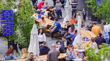 Amzei Block Party te așteaptă cu muzică, dans și „Masa Nesfârșită”. Edmond Niculușcă, fondator La Mița Biciclista: „E o invitație la dialog, la reconectare, la acceptare”