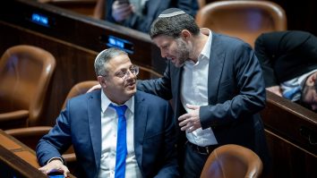 Marea Britanie îi va sancționa pe Miniștrii israelieni Ben-Gvir și Smotrich. Țara va îngheța activele și va impune interdicții de călătorie pentru cei doi