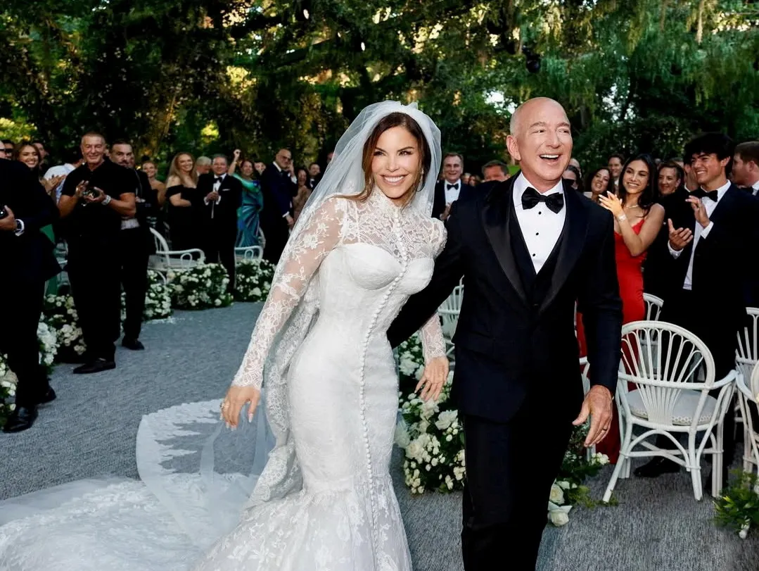Jeff Bezos a avut cea mai scumpă nuntă a celebrităților din toate timpurile. Cât a costat ceremonia miliardarului cu Lauren Sanchez