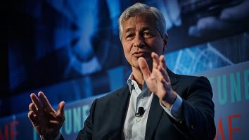 Jamie Dimon, directorul JPMorgan Chase, a declarat că cea mai mare amenințare pentru SUA nu este China, ci „inamicul din interior”