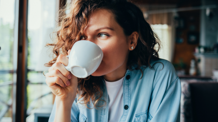STUDIU. Femeile care consumă cafea regulat îmbătrânesc în mod sănătos