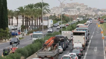 Ibiza limitează numărul turiștilor care vin cu mașini proprii. Doar 20.000 de vehicule vor putea circula în fiecare zi pe insulă