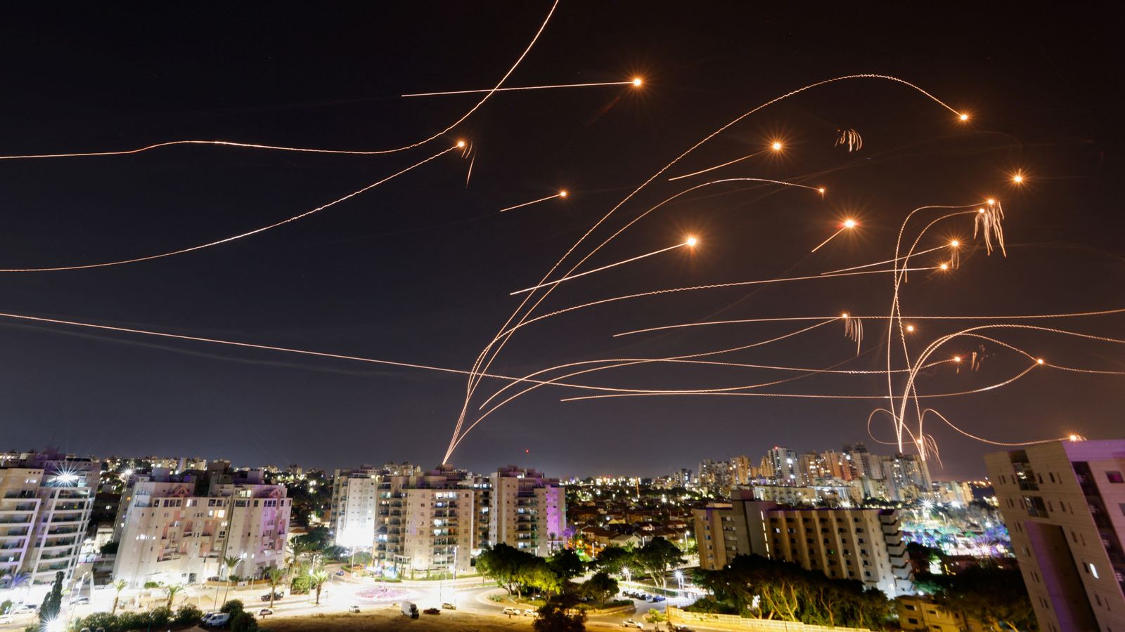 IDF: „Avem libertatea operațională în spațiul aerian al Iranului”. Ce urmează în acest conflict