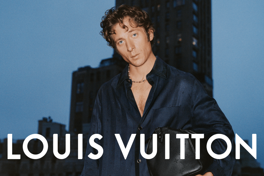 Jeremy Allen White a fost numit oficial ambasador al casei de modă Louis Vuitton
