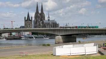 Köln evacuează 20.000 de persoane după descoperirea a trei bombe neexplodate din al Doilea Război Mondial