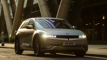 Pe piața auto din România există peste 20 de branduri de mașini electrice. Bogdan Alecu, senior editor la Ziarul Financiar: „Trebuie să ținem cont de consumul de energie al mașinii”