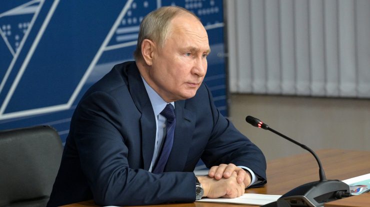 Trump crede că Putin trebuie să rezolve războiul din Ucraina, înainte de a „media” conflictul din Orientul Mijlociu