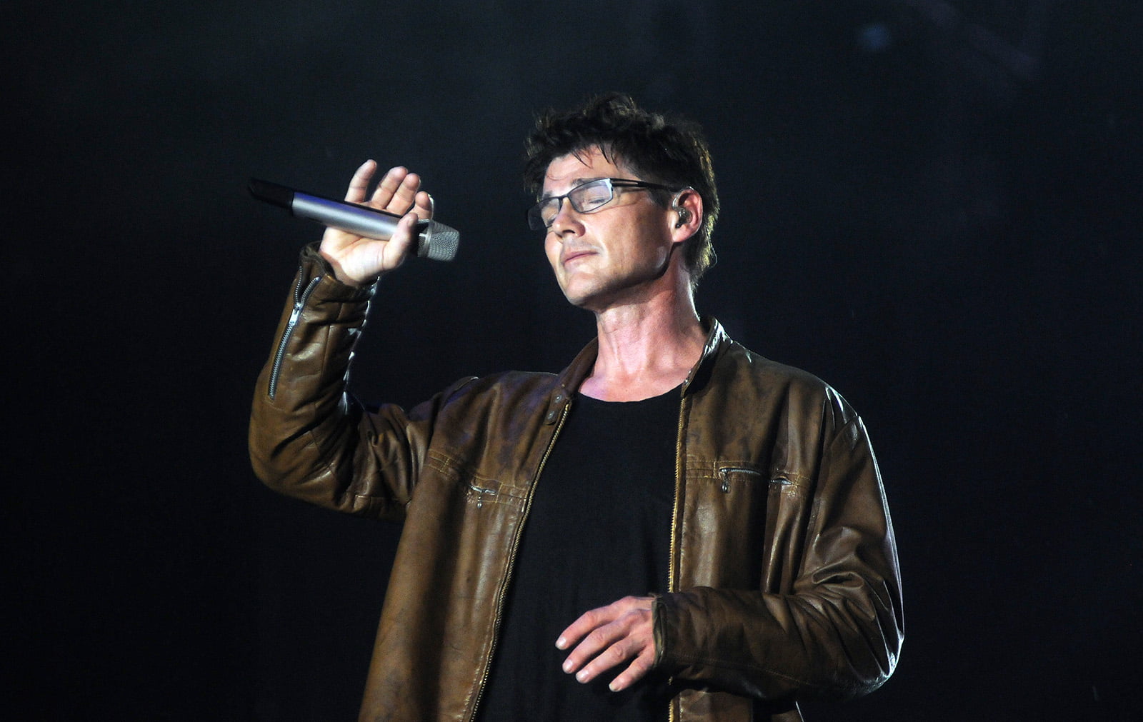Morten Harket, solistul trupei A-ha, a fost diagnosticat cu boala Parkinson. Trupa este cunoscută pentru megahitul lor, „Take On Me”