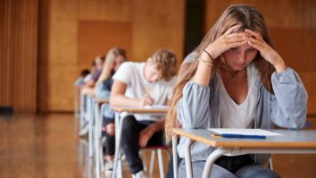 Peste 50% dintre tinerii care au 16-18 ani nu știu ce carieră să urmeze. Un nou studiu arată că elevii nu au mentorii potriviți