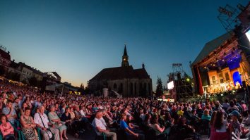 Festivalul Internațional Opera Aperta aduce 400 de artiști și muzică live pe scenele din Cluj. Florin Estefan, Președintele: „Vrem să atragem spre acest univers al liricii”