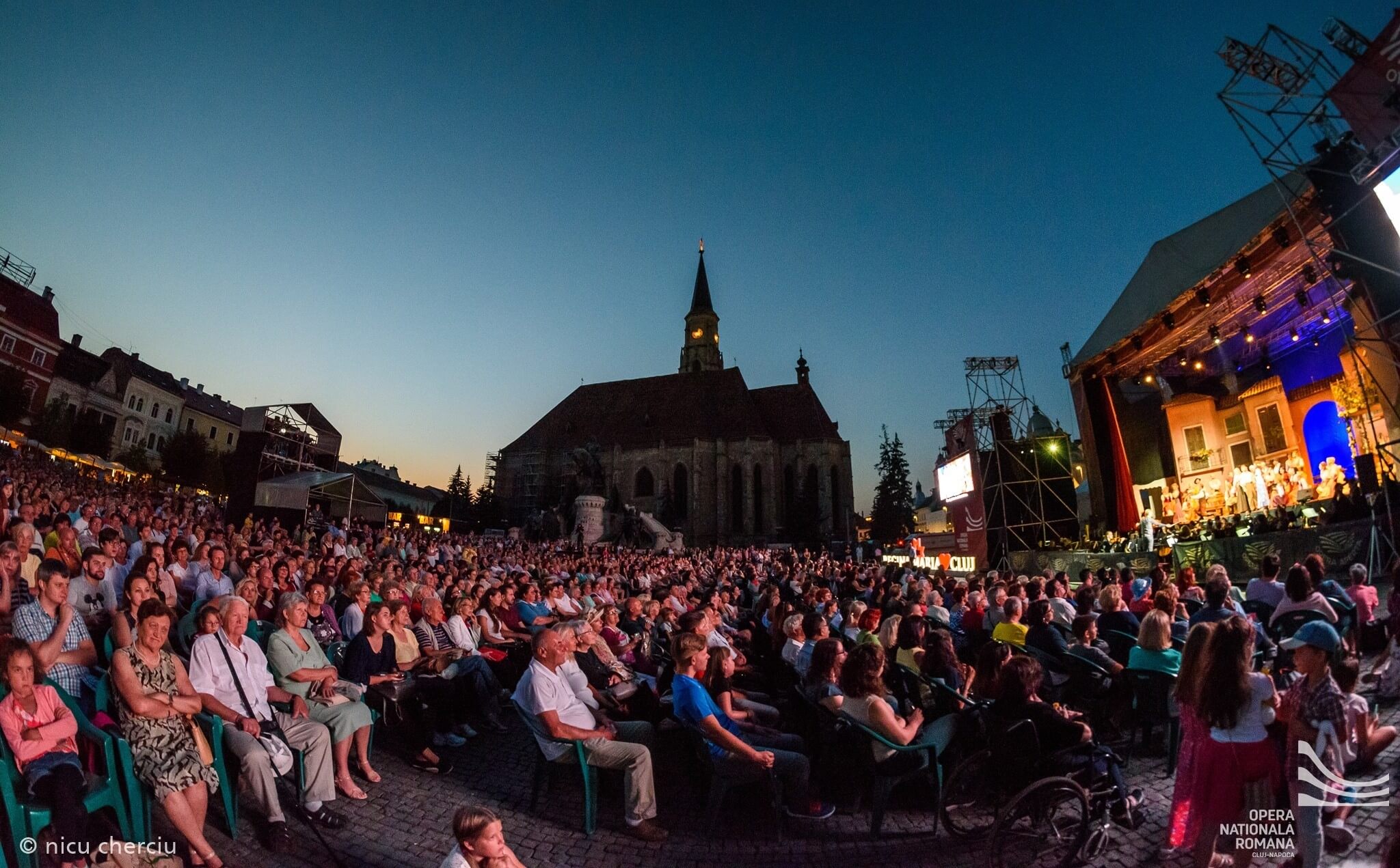 Festivalul Internațional Opera Aperta aduce 400 de artiști și muzică live pe scenele din Cluj. Florin Estefan, Președintele: „Vrem să atragem spre acest univers al liricii”