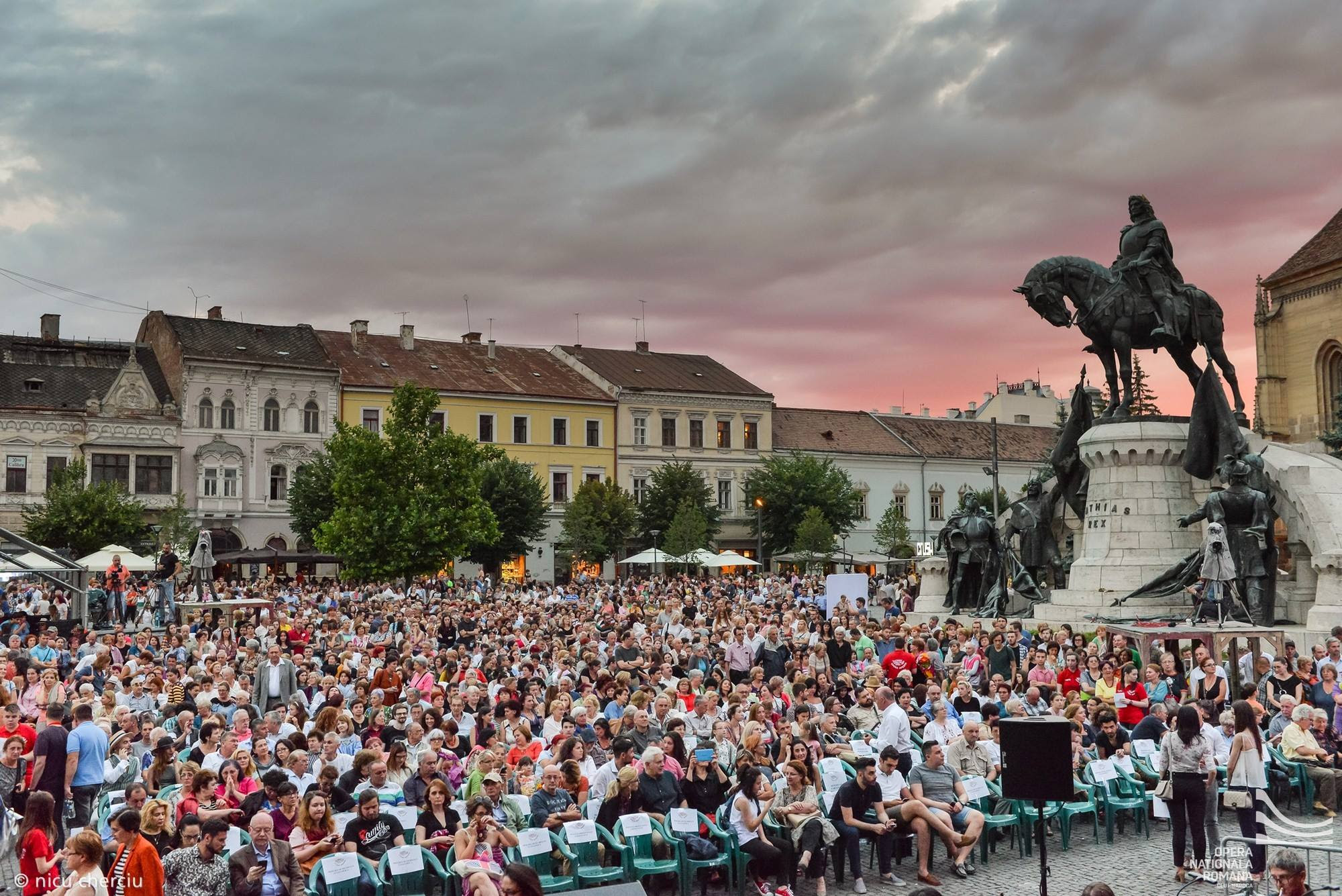 Peste 400 de artiști urcă pe scenele din Cluj, la Opera Aperta. Hector Lopez, tenor: „Este unul dintre cele mai frumoase festivaluri din țară”