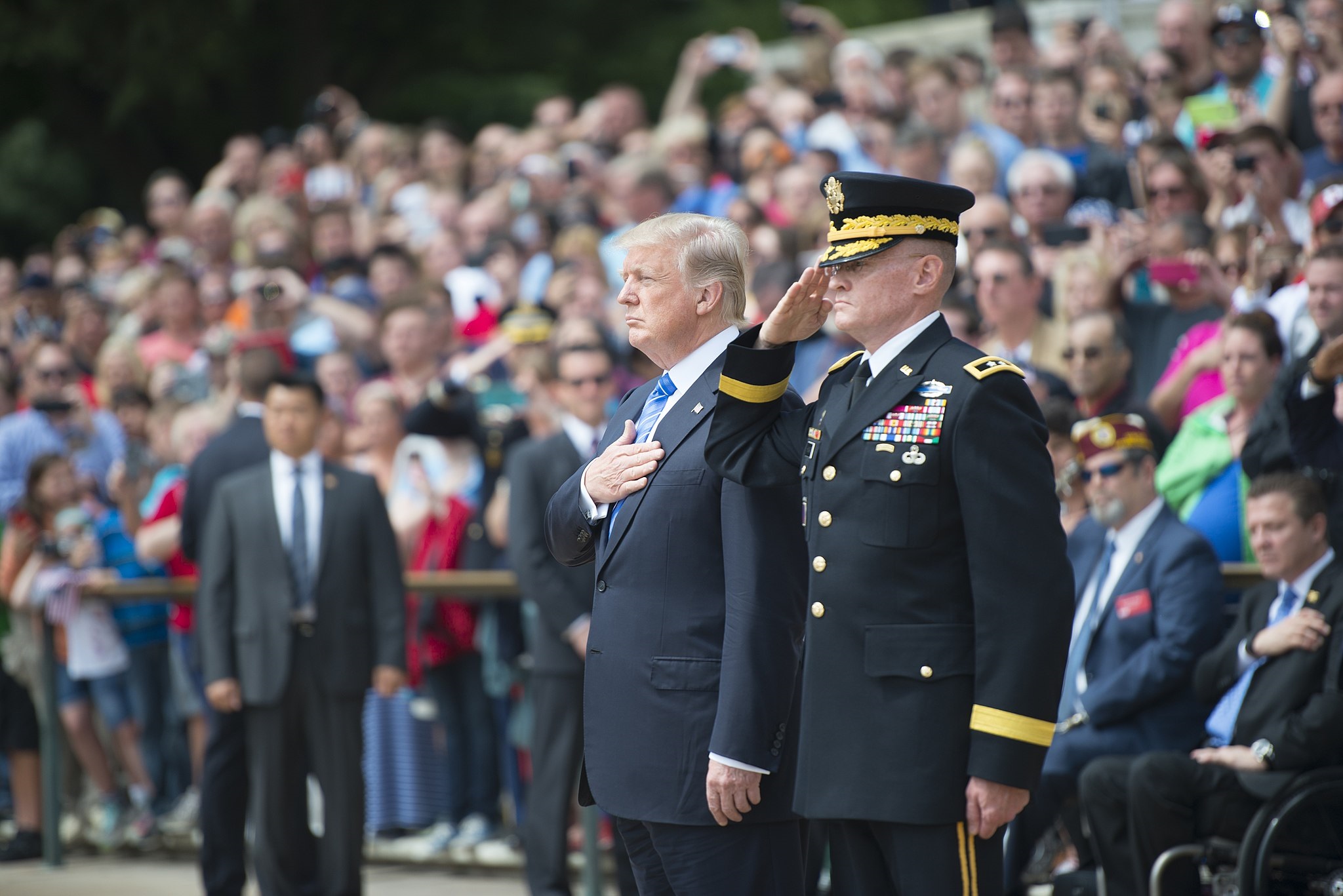 LIVE UPDATE. Parada militară aniversară a lui Donald Trump s-a încheiat. Trump: „Dacă amenințați poporul american, soldații noștri vin după voi”