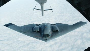 Statele Unite au dislocat bombardiere B-2 pe insula Guam din Pacific. Ce declară Președintele Trump