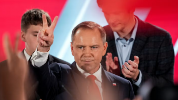 Karol Nawrocki a câștigat alegerile prezidențiale la limită. Ce înseamnă asta pentru Polonia