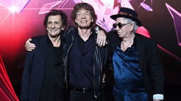 The Rolling Stones lucrează la un nou album în studiourile Metropolis din Londra. Piesele sunt înregistrate de membrii originali