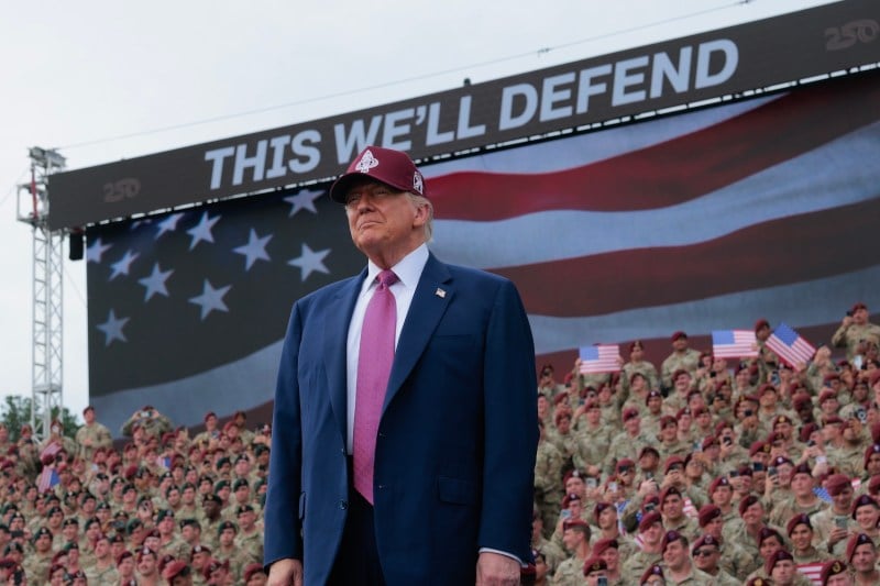 Armata americană sărbătorește 250 de ani cu o paradă uriașă care coincide cu ziua de naștere a lui Donald Trump