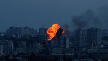 LIVE UPDATE. Război în Ucraina, ziua 1.201. Rusia pregătește atacuri masive asupra Ucrainei, drone ar putea cădea și în România