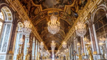 Palatul Versailles dă voce statuilor cu ajutorul OpenAI. Ce rezervă turul personalizat al Château de Versailles