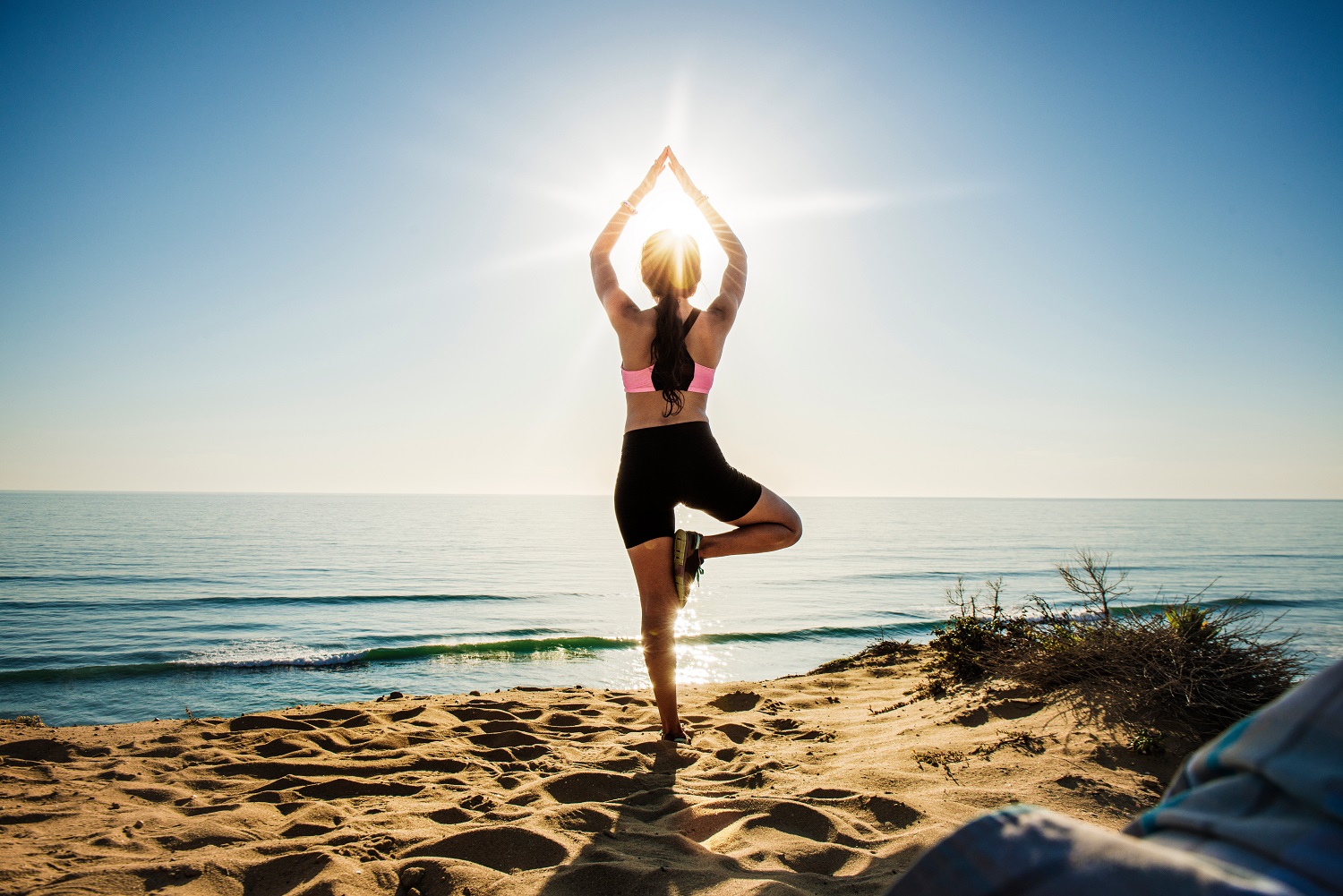 Astăzi sărbătorești Ziua Internațională a Yoga. Carmen Manea, instructor: „Tot sistemul nervos se relaxează”