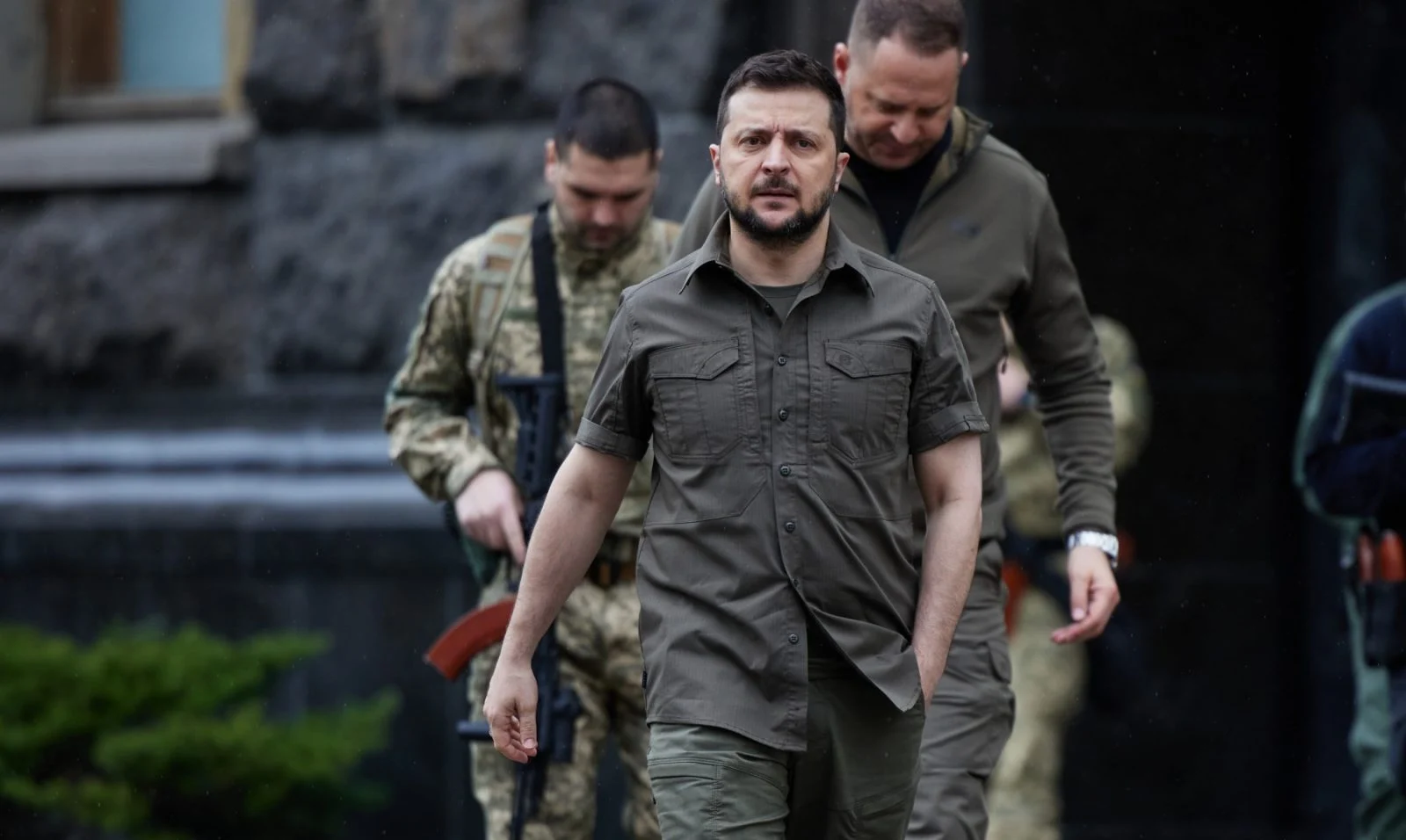 LIVE UPDATE. Război în Ucraina, ziua 1.218. Atac cu rachete soldat cu 11 morți la Dnipro înainte de întâlnirea Zelenski-Trump la summitul NATO