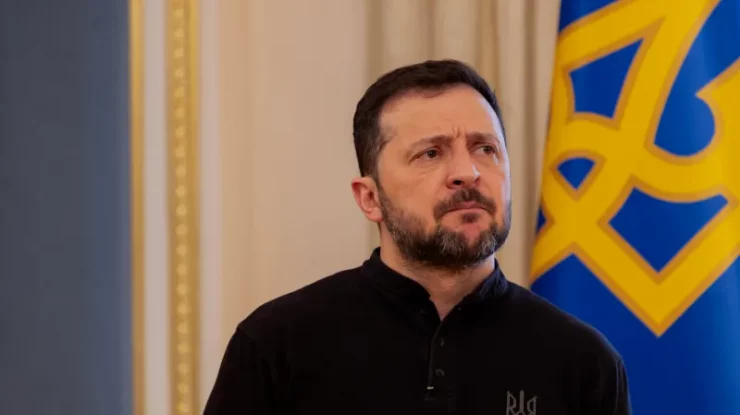 Zelenski susține că Rusia „îl minte pe Trump”, folosind negocierile de pace pentru a amâna sancțiunile din partea Statelor Unite