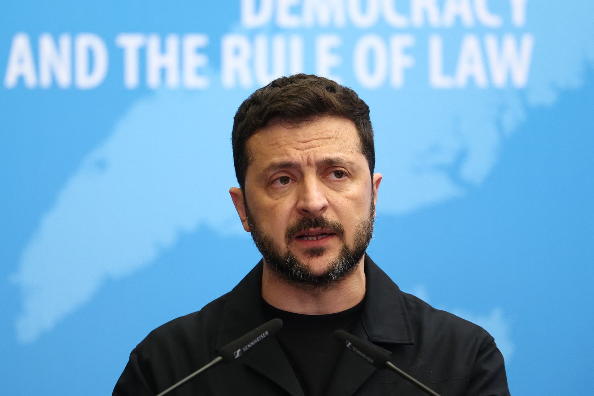 Ucraina iese din Tratatul de la Ottawa și reactivează utilizarea minelor antipersonal. Zelenski: „Acesta este stilul caracteristic al ucigașilor ruși”