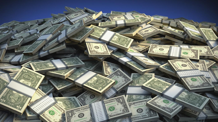 Cum atingi independența financiară? 7 din 10 români discută lunar despre bani și bugetul personal, arată un studiu BCR. Adrian Mitroi: „Cei cu adevărat bogați sunt foarte zgârciți cu timpul lor”