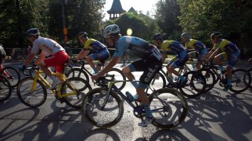 Infrastructura din România nu susține ciclismul. Ionuț Ciurea, directorul Asociației Pro-Infrastructura: „S-au făcut în mare parte doar spoieli, doar peticeli, doar așa zise piste de bicicletă. Mulți kilometri din Capitală sunt impracticabili, din păcate”