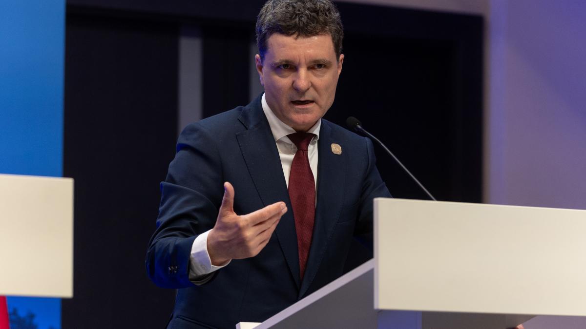 Nicușor Dan încă mai caută o formulă de guvern, în timp ce datoria publică atinge un nou record