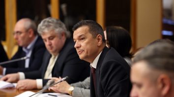 PSD nu s-a hotărât dacă intră la guvernare. Partidul merge la Cotroceni cu propunerea unei rotative, pe care să o preia mai întâi PNL