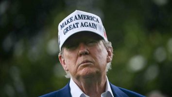 Prețul petrolului explodează după atacul Statelor Unite asupra Iranului: Parlamentul iranian a votat închiderea Strâmtorii Ormuz