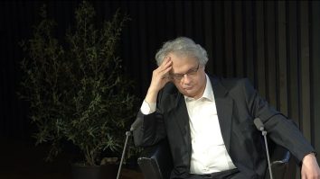 Ceea ce omenirea ştie să facă mai bine…