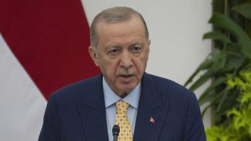 Erdogan a avut o convorbire telefonică cu Trump, pe fondul escaladării conflictului dintre Israel și Iran. Ce au discutat cei doi lideri