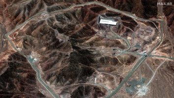 Iranul nu își va negocia programul nuclear cu SUA cât timp este atacat de Israel